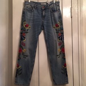 Zara embroidered jeans